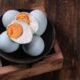 Panduan Lengkap Cara Membuat Telur Asin Sendiri di Rumah dengan Hasil Enak, Tahan Lama, dan Ekonomis
