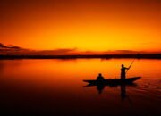 Rasakan Serunya Wisata Perahu Pantai Randusanga, Surga Tersembunyi di Brebes!