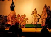 Wayang Kulit Warisan Budaya Nusantara yang Tetap Relevan