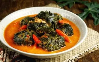 Buntil Daun Talas: Resep Tradisional Gurih dan Lezat dengan Isian Tempe dan Teri, Cocok untuk Santapan Keluarga